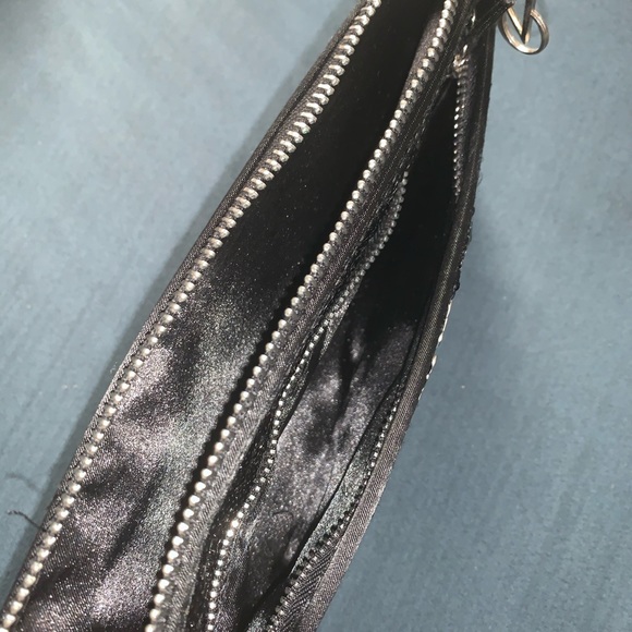 Victoria's Secret Black/Silver Sequin Clutch - Picture 7 of 8